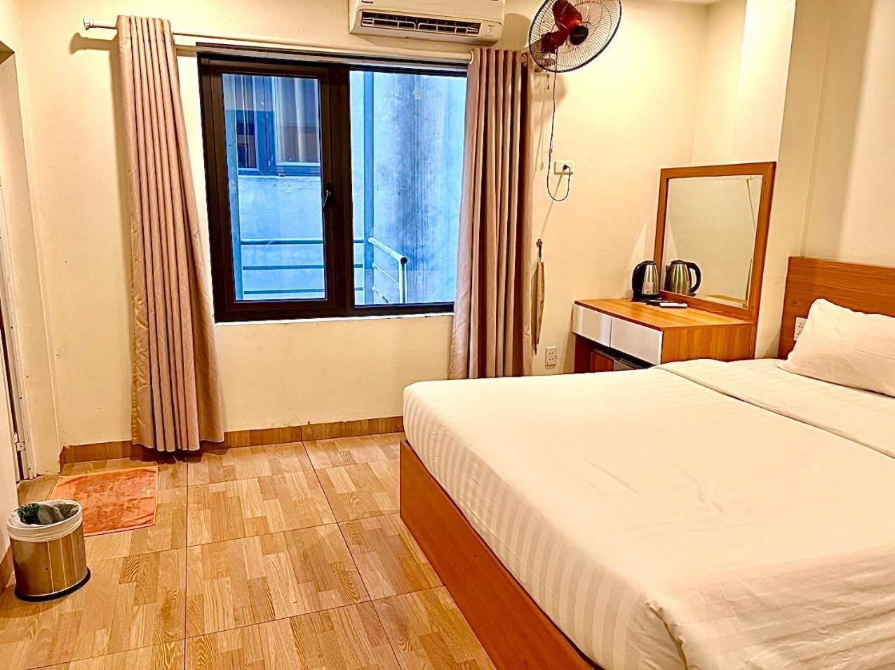 德拉贡机场酒店 内排 外观 照片